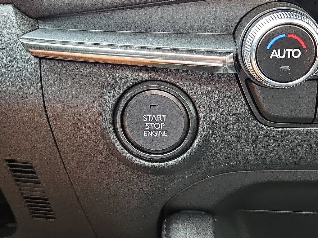 New 2026 MAZDA MAZDA3 2.5 S Hatchback w/ Premium Pkg FWD image 30