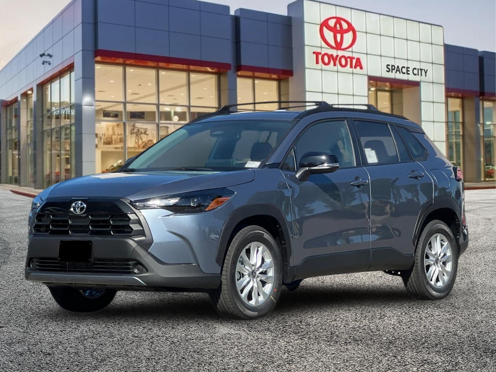 New 2026 Toyota Corolla Cross LE FWD image 2