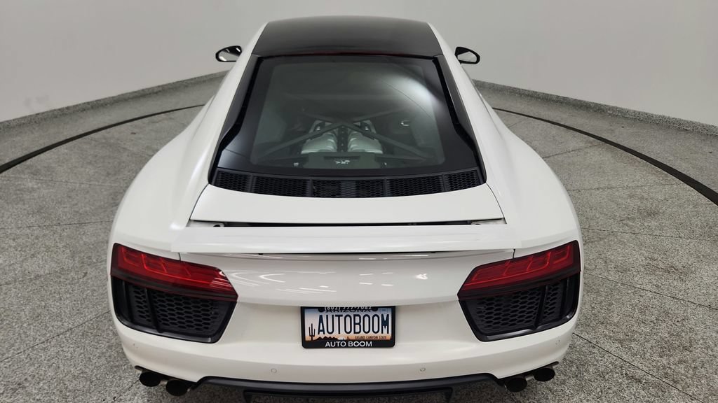 Used 2017 Audi R8 V10 AWD/4WD image 22