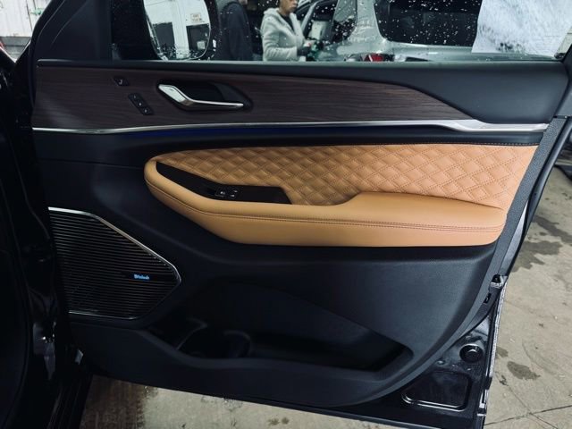 New 2025 Jeep Grand Cherokee Summit w/ Adv Protech Group IV image 14