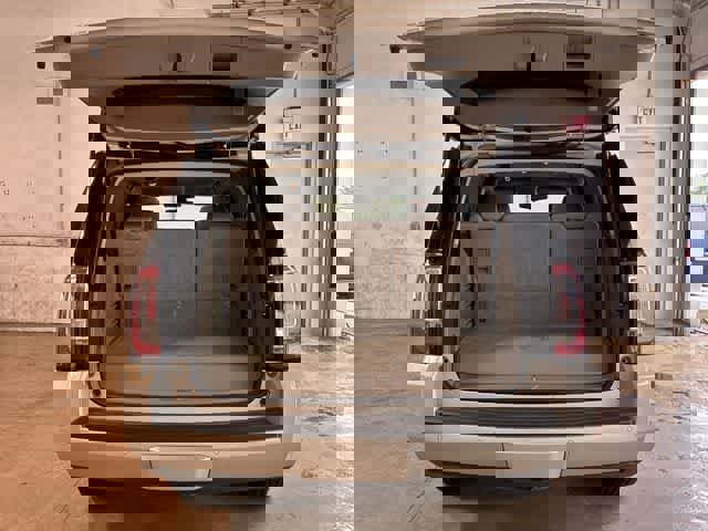 Used 2017 GMC Yukon SLE image 35