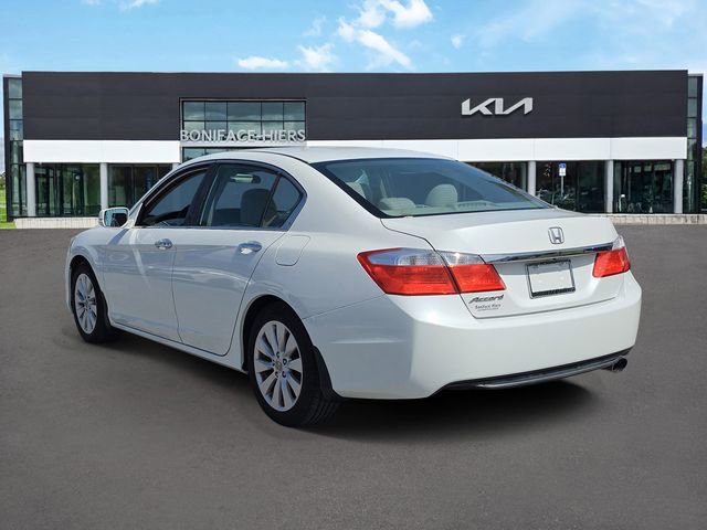 Used 2015 Honda Accord EX image 3
