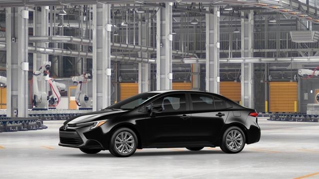 New 2026 Toyota Corolla LE FWD image 4