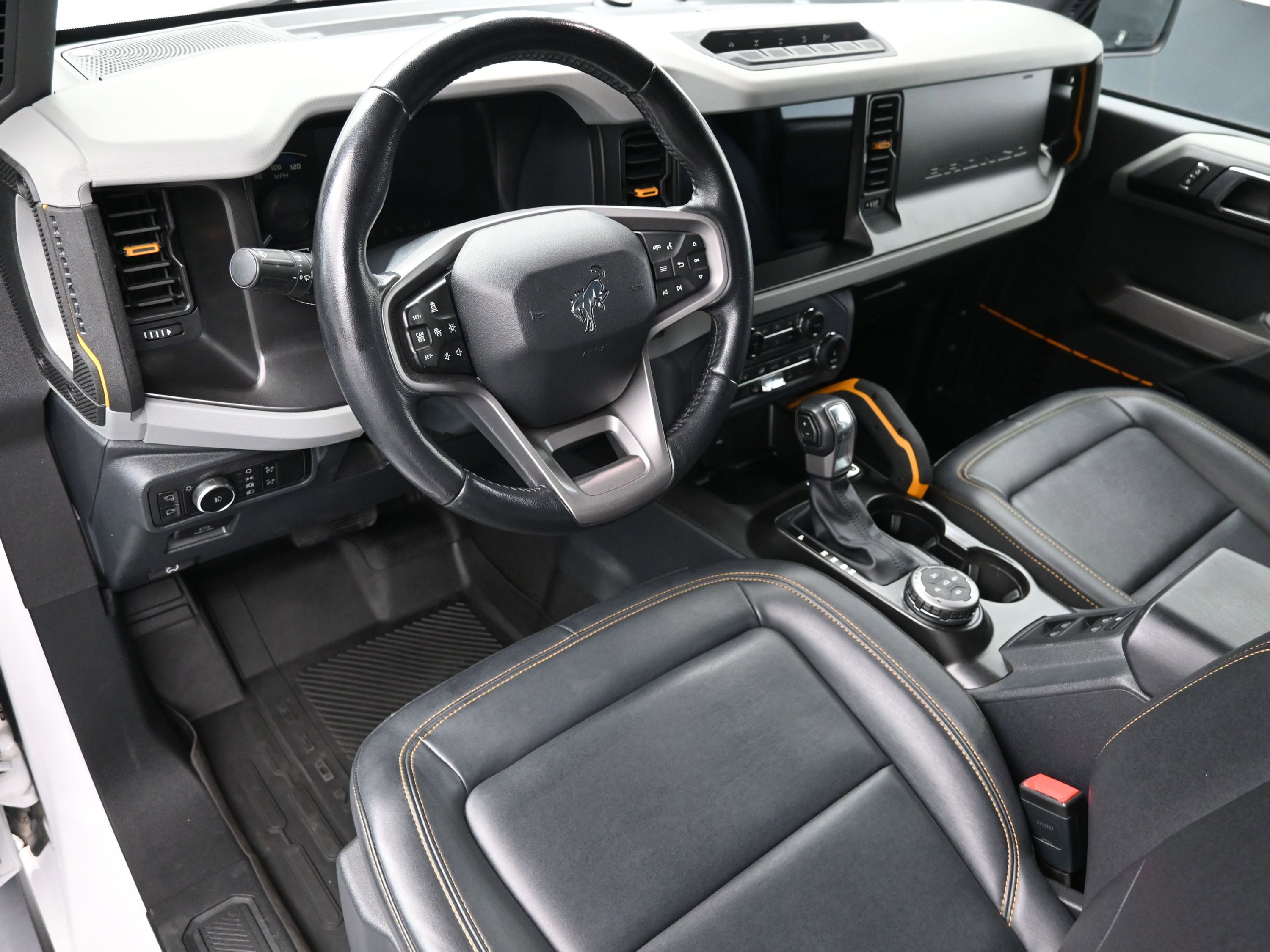 Used 2022 Ford Bronco Badlands image 22