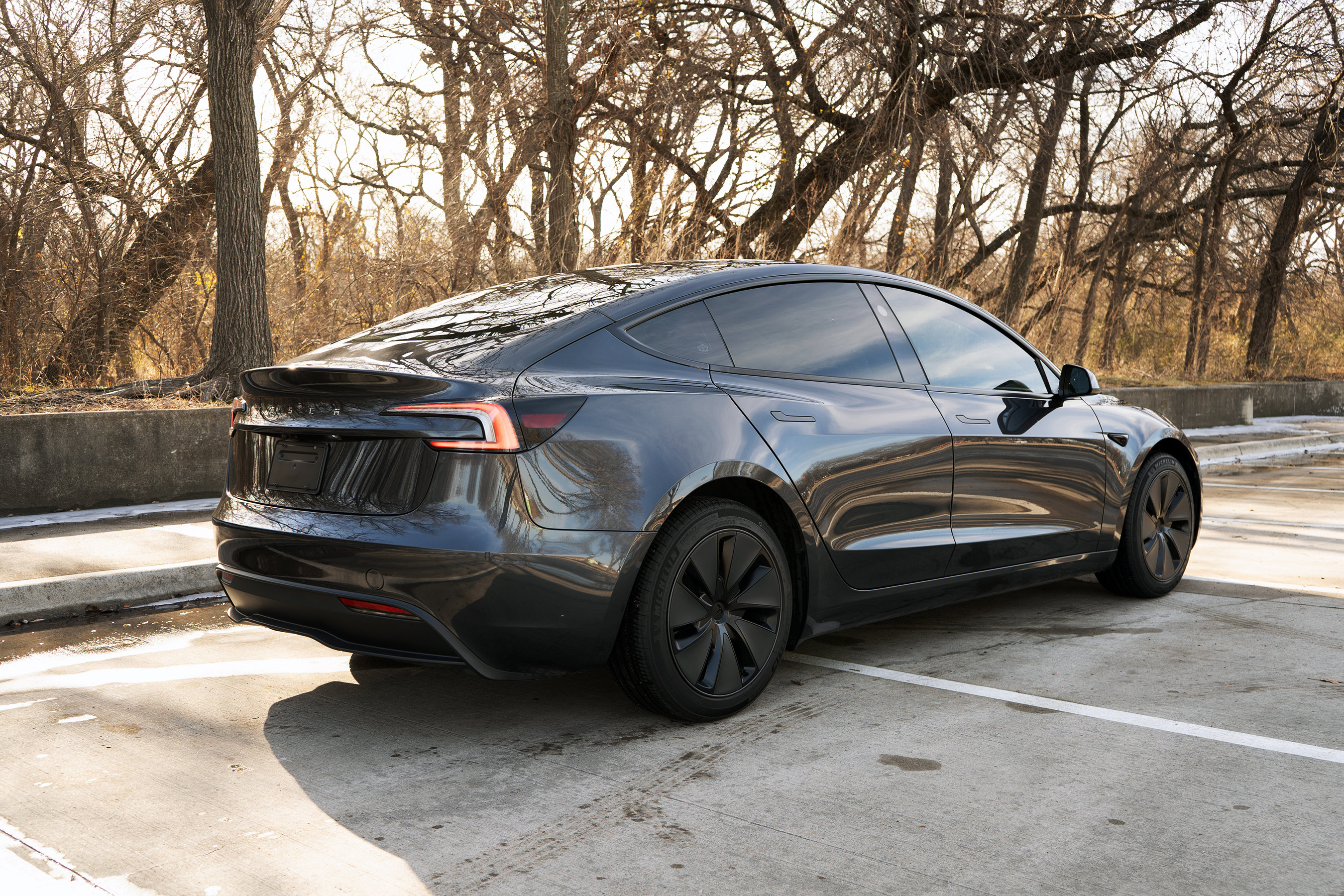 Used 2025 Tesla Model 3 Long Range image 9