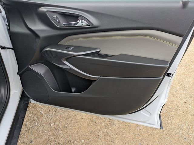 New 2026 Chevrolet Trax ACTIV w/ Sunroof Package image 33