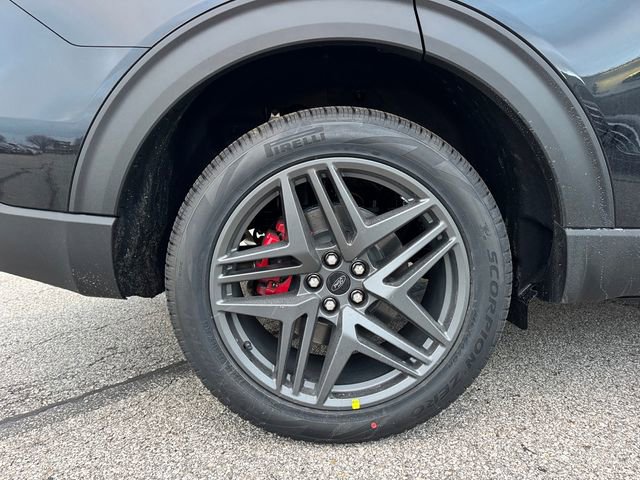 New 2026 Ford Explorer ST-Line w/ ST-Line Street Pack image 10