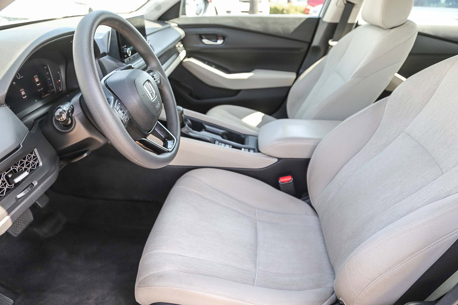Certified 2023 Honda Accord EX image 21