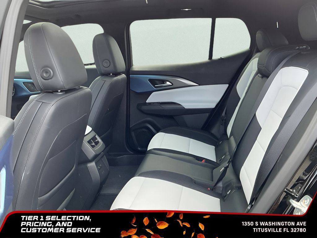 Used 2025 Chevrolet Equinox EV LT w/ Convenience Package II AWD/4WD image 22