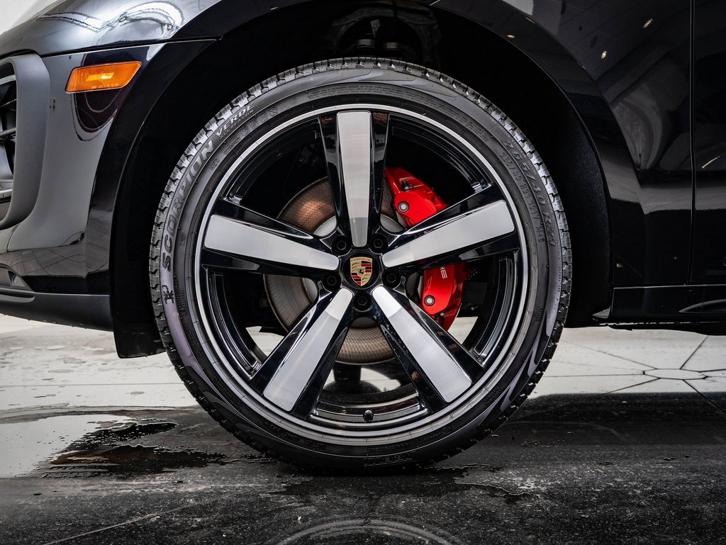 New 2026 Porsche Macan S image 12