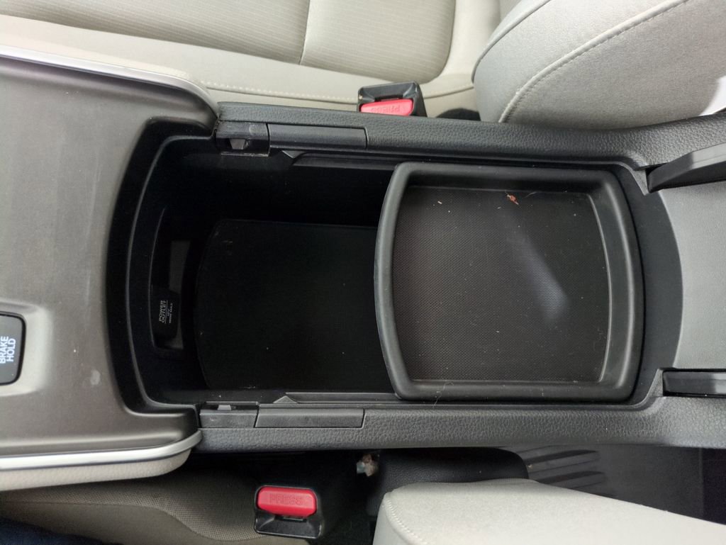 Used 2019 Honda Accord LX image 28