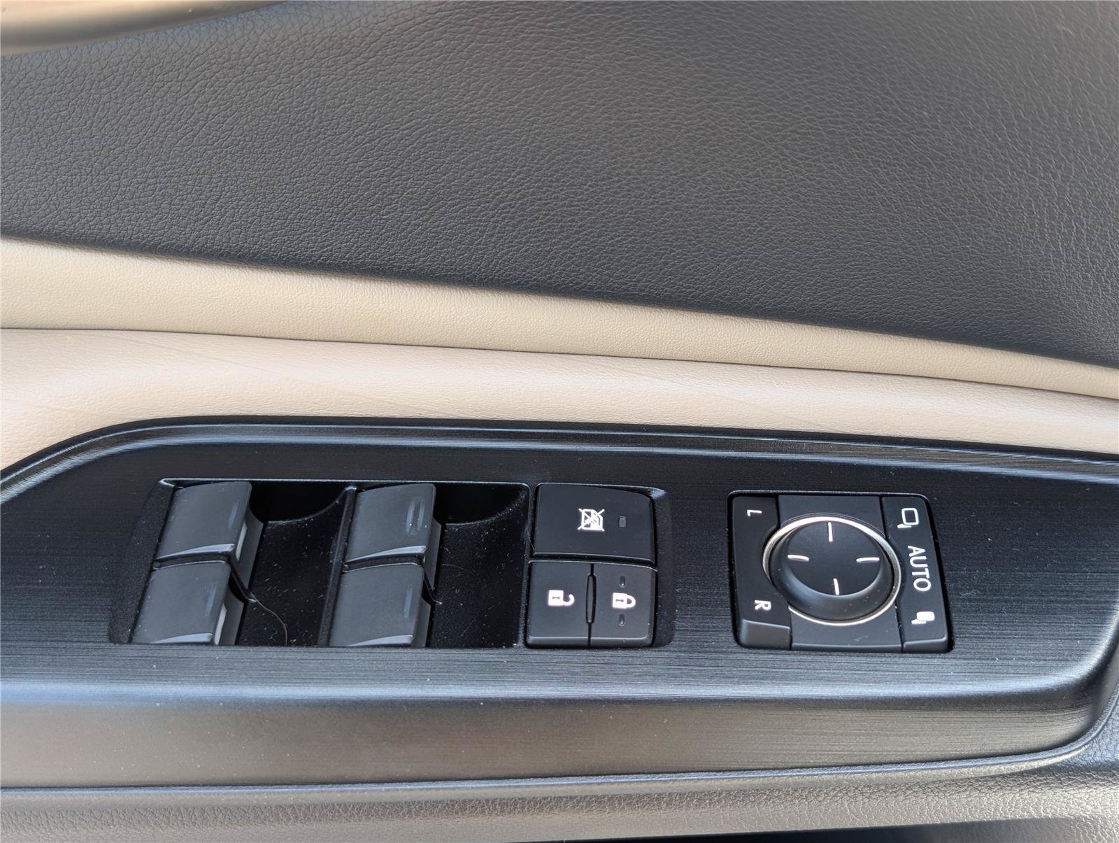 Certified 2020 Lexus ES 350 w/ Accessory Package 2 FWD image 19