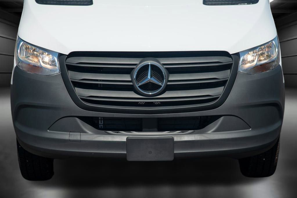 Used 2024 Mercedes-Benz Sprinter 144 Cargo image 11