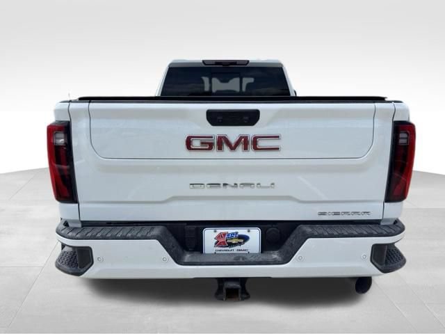 Used 2024 GMC Sierra 3500 Denali w/ Denali Reserve Package AWD/4WD image 4