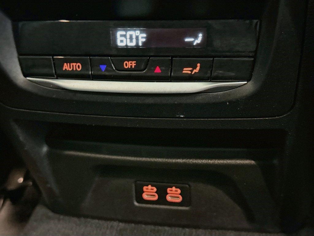 Used 2022 BMW X4 xDrive30i AWD/4WD image 40