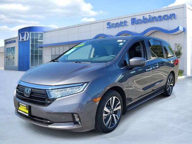 Certified 2023 Honda Odyssey Touring image 2