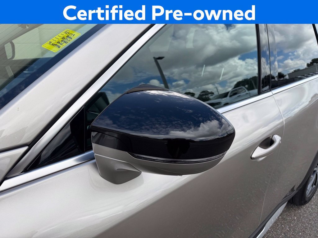 Certified 2026 INFINITI QX60 Luxe w/ Cargo Package FWD image 11