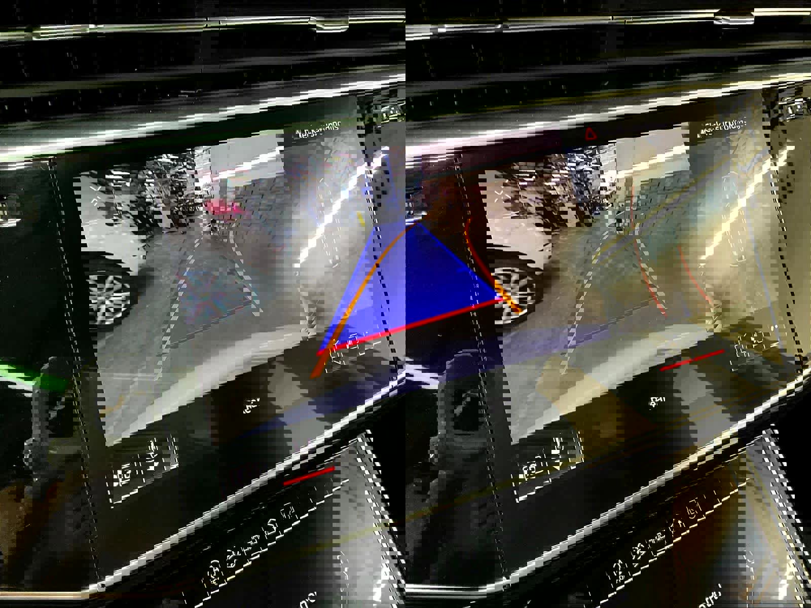 Used 2022 Audi Q7 3.0T Premium w/ Convenience Package image 17