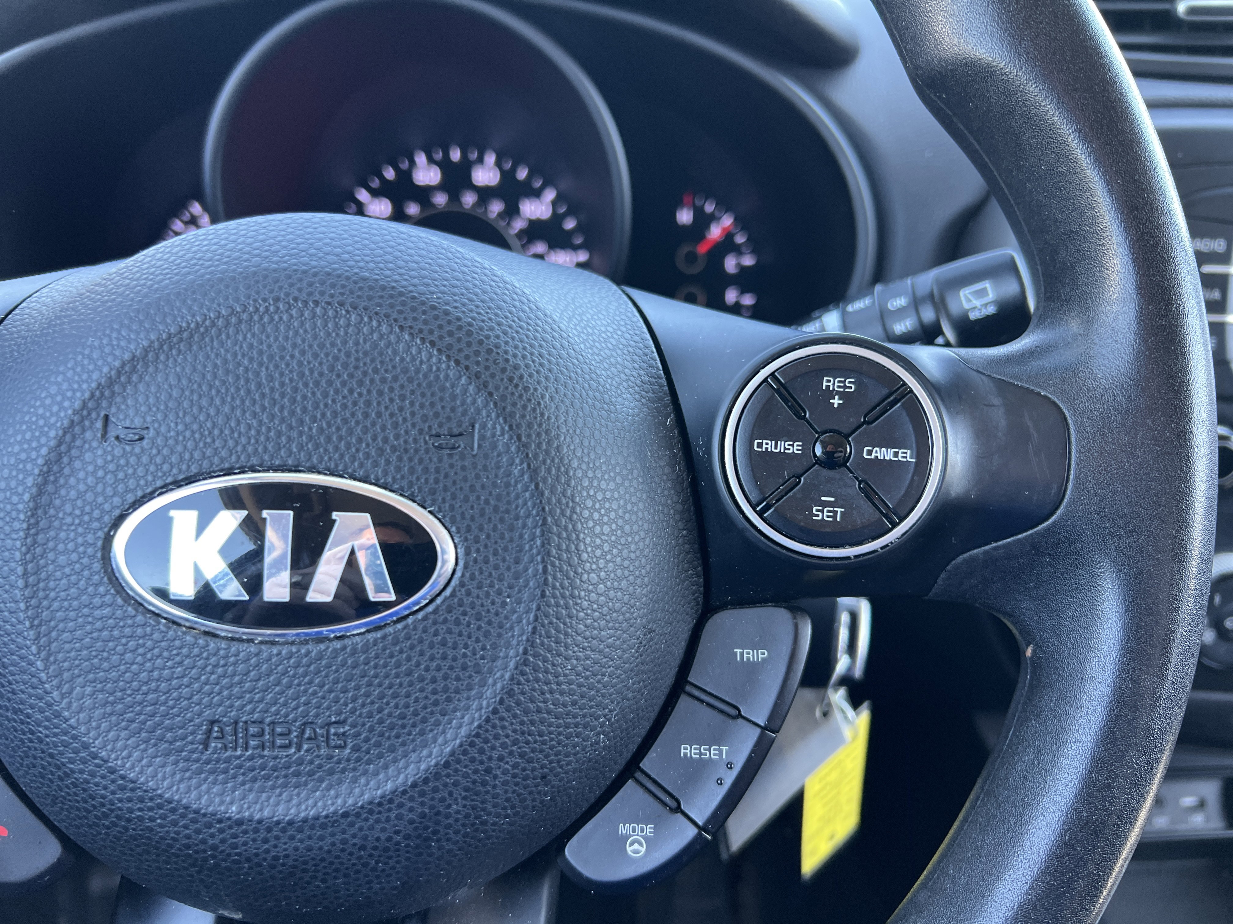 Used 2016 Kia Soul + FWD image 28