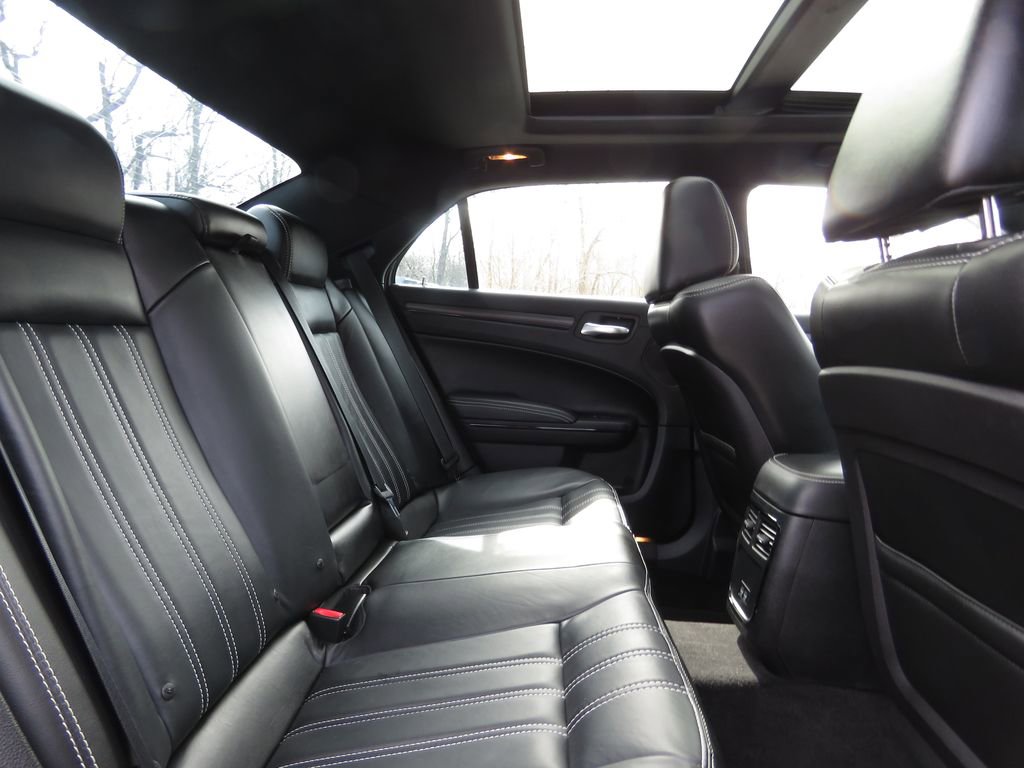 Used 2016 Chrysler 300 S w/ 300S Premium Group image 16