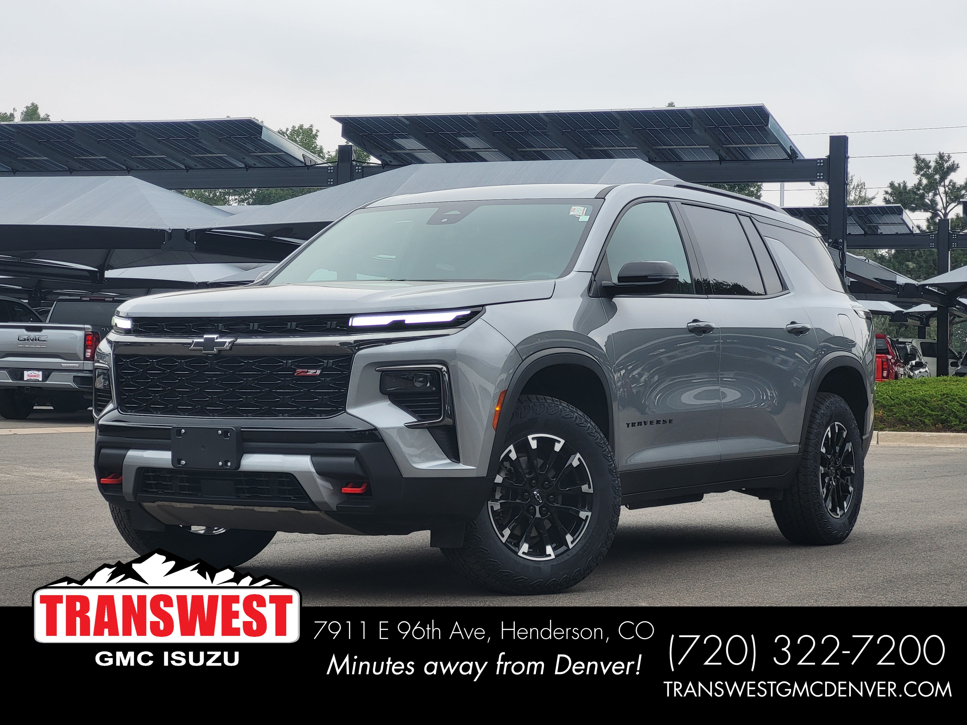 Used 2025 Chevrolet Traverse Z71 AWD/4WD image 1