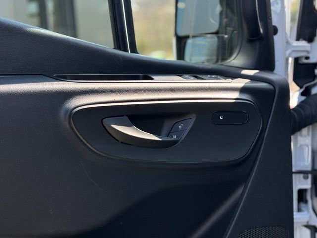 Used 2025 Mercedes-Benz Sprinter 2500 image 20