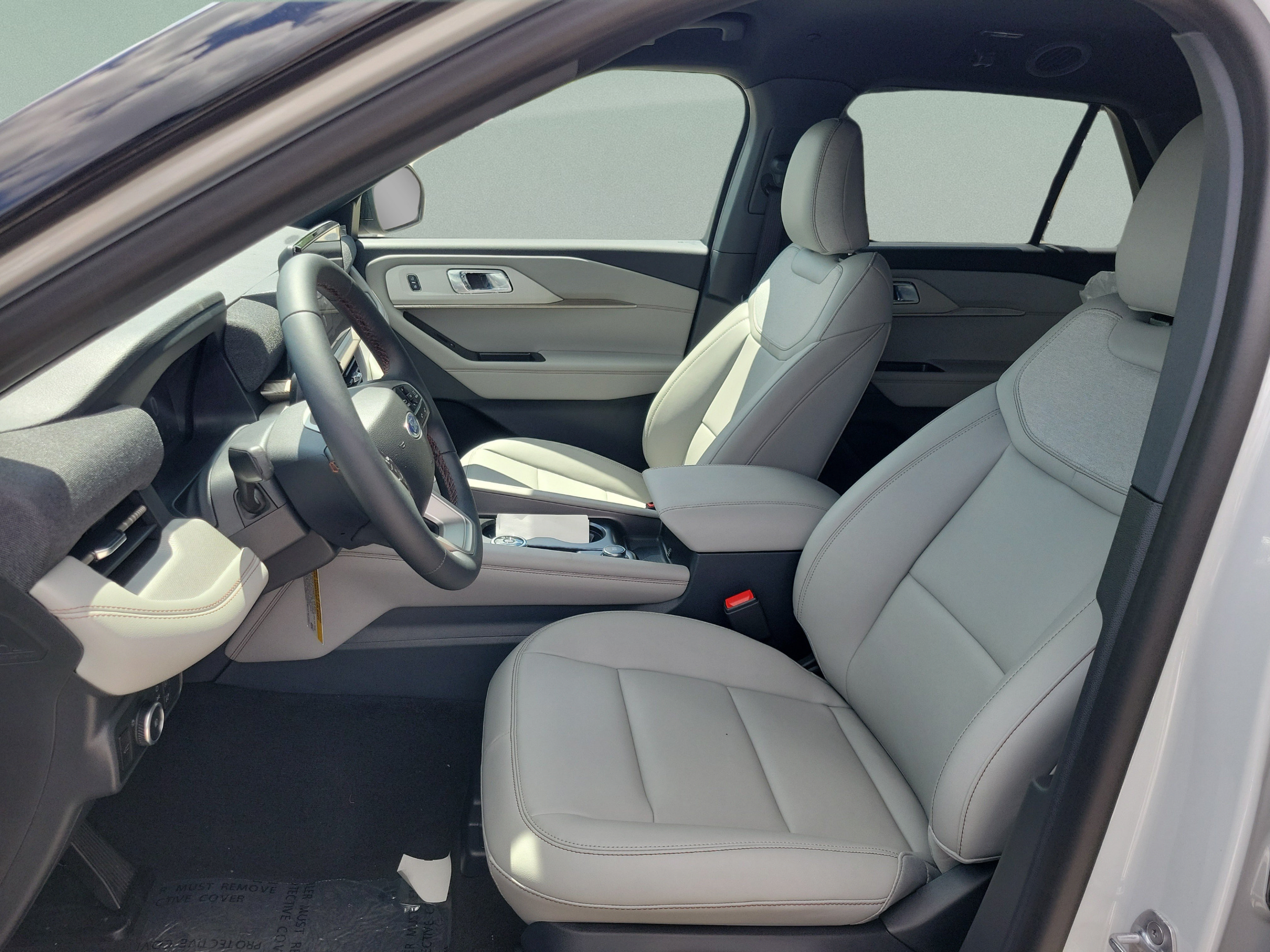 New 2027 Ford Explorer Active w/ Active Comfort Package RWD image 15