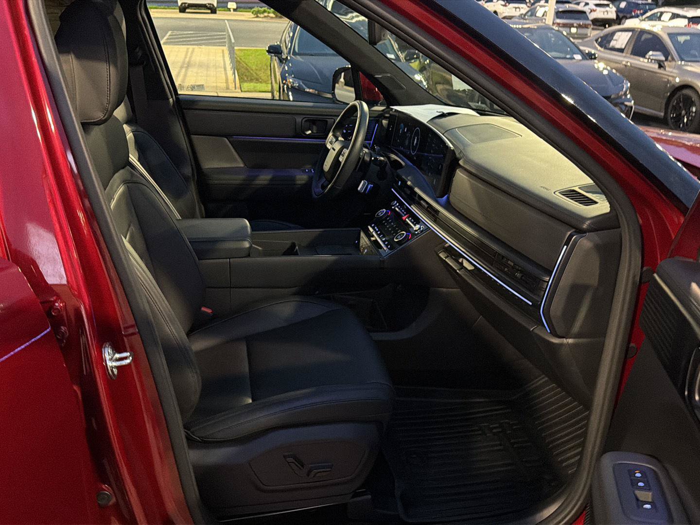 Used 2024 Hyundai Santa Fe Calligraphy AWD/4WD image 14
