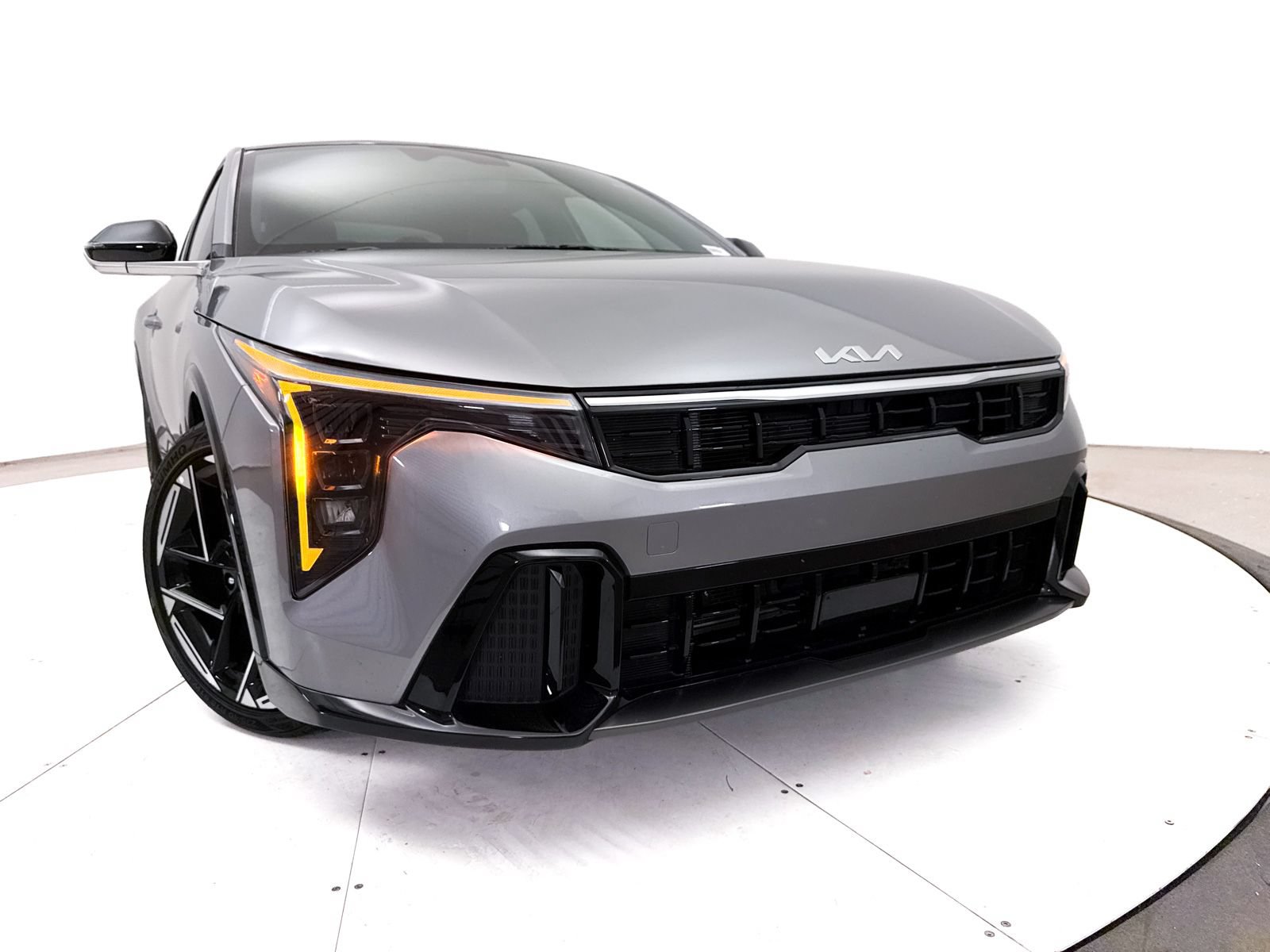 Certified 2025 Kia K4 EX w/ GT-Line Sunroof Package FWD image 8