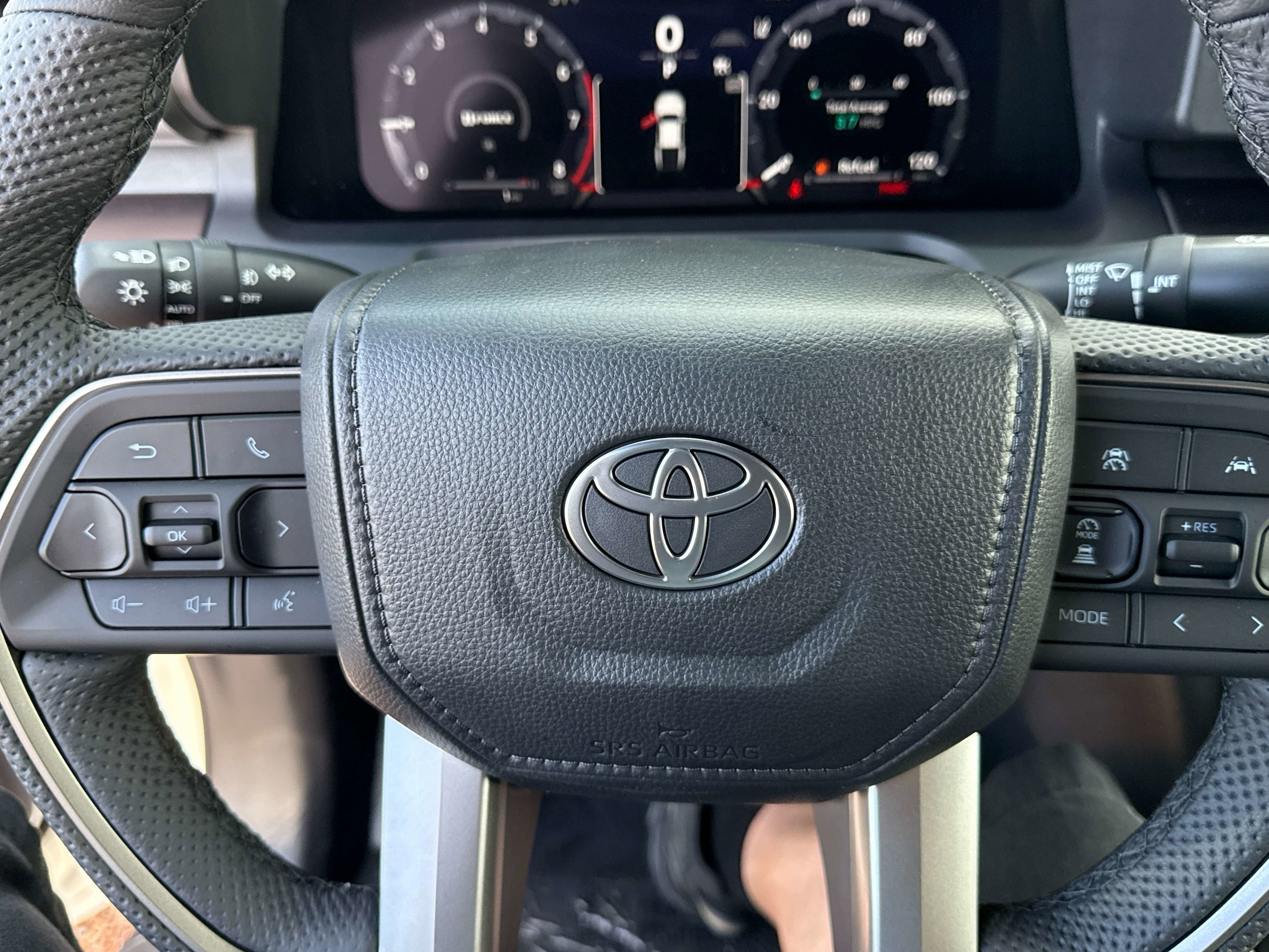 New 2026 Toyota Tacoma TRD Off-Road w/ TRD Off Road Upgrade Package AWD/4WD image 23