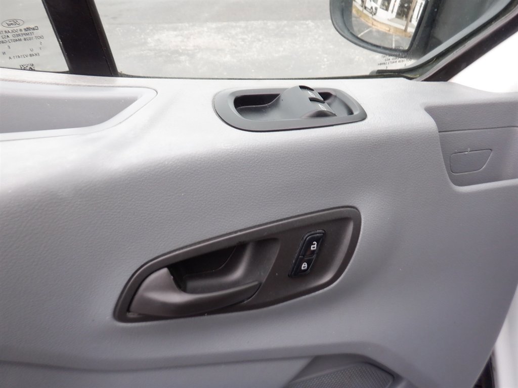 Used 2015 Ford Transit 250 130 Low Roof image 12