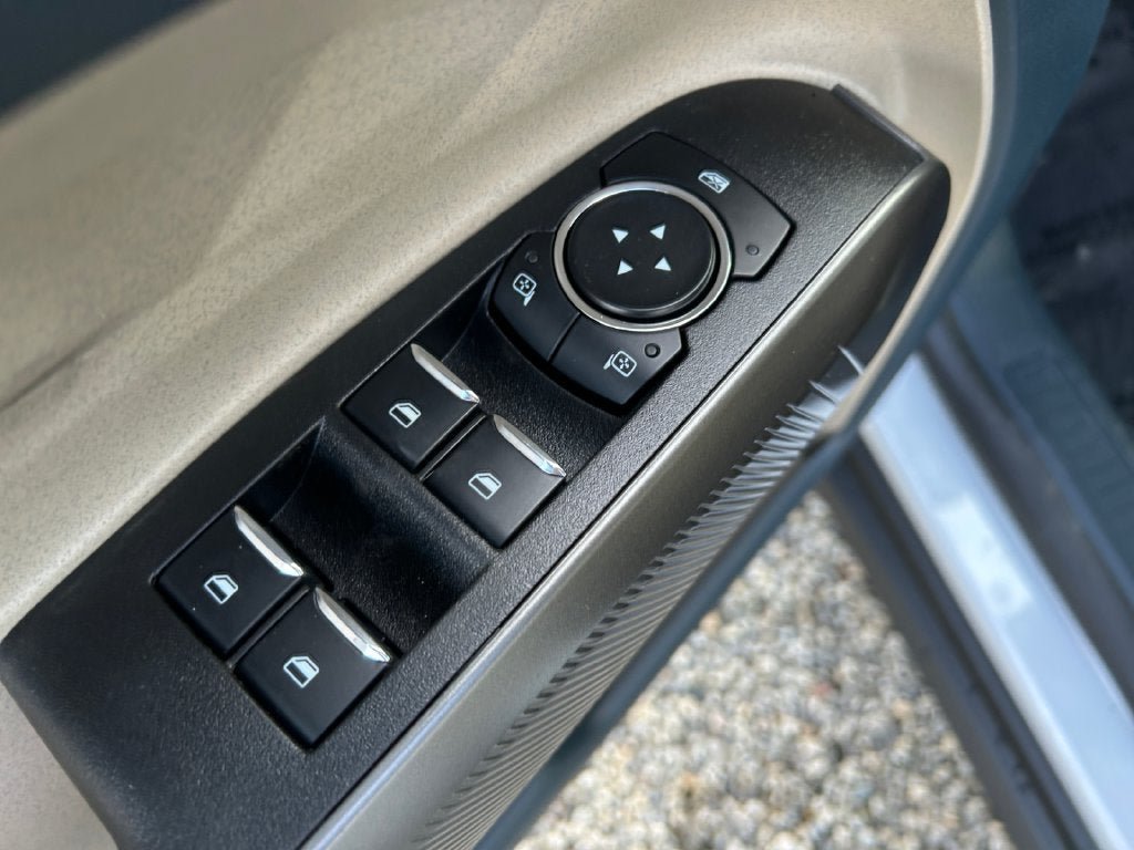 New 2026 Ford Maverick Lariat AWD/4WD image 23
