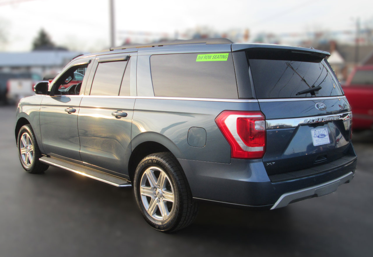 Used 2019 Ford Expedition Max XLT w/ Equipment Group 202A image 4