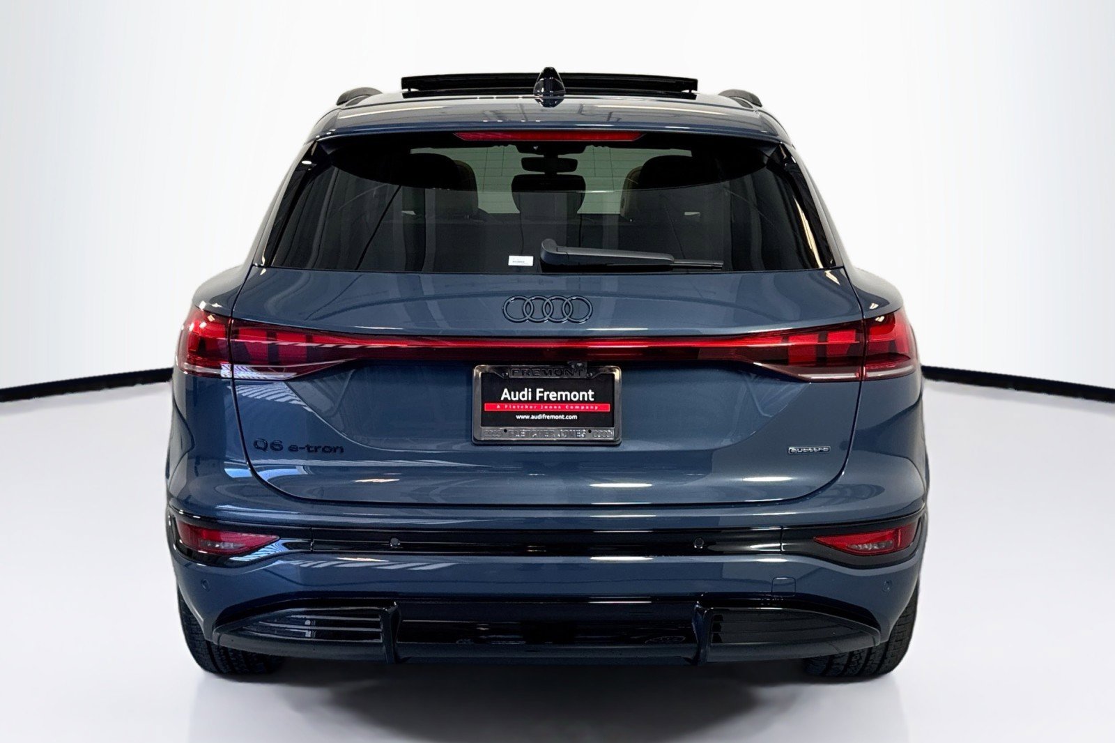 New 2027 Audi Q6 e-tron Prestige AWD/4WD image 6