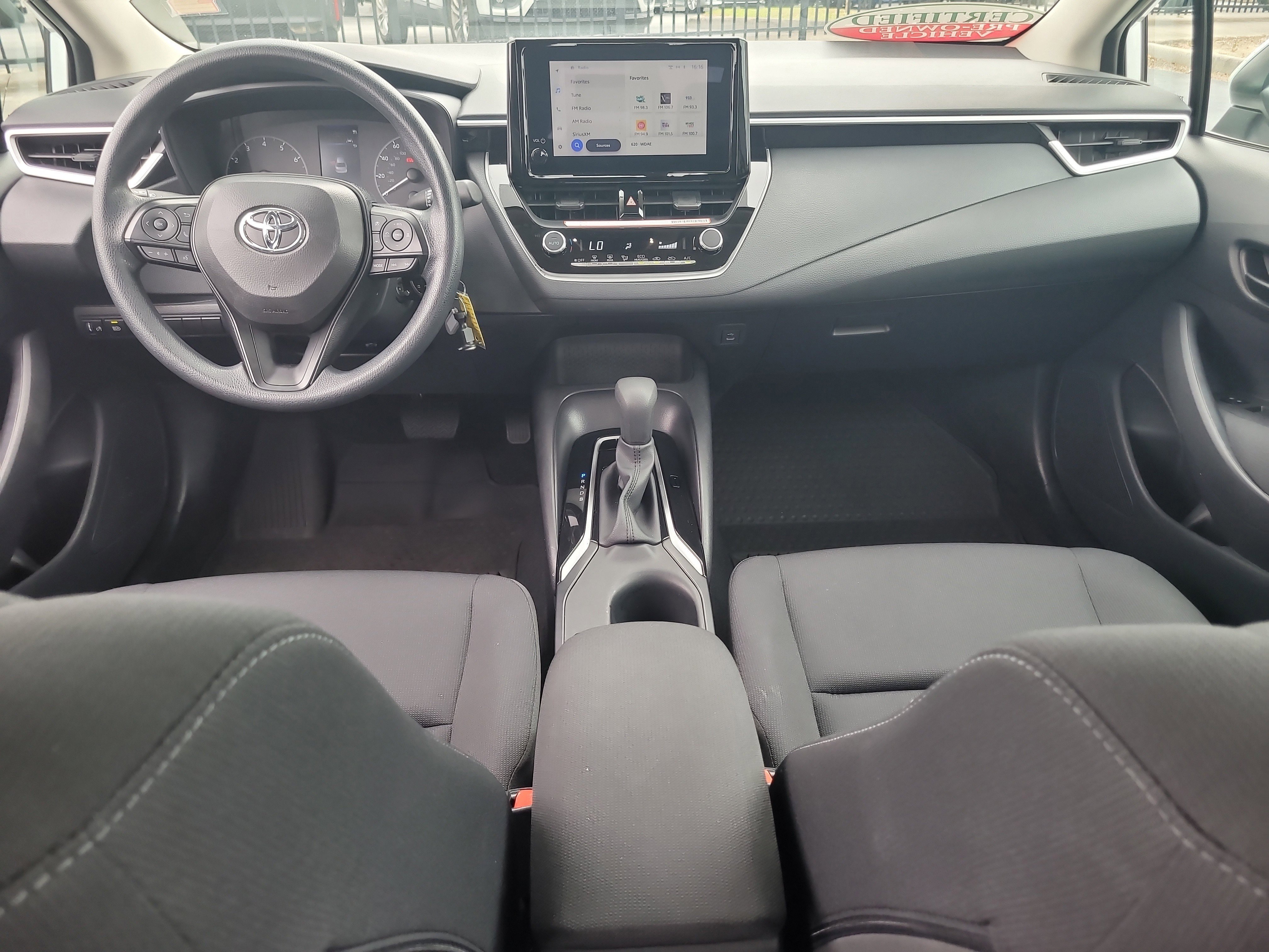 Certified 2025 Toyota Corolla LE FWD image 14