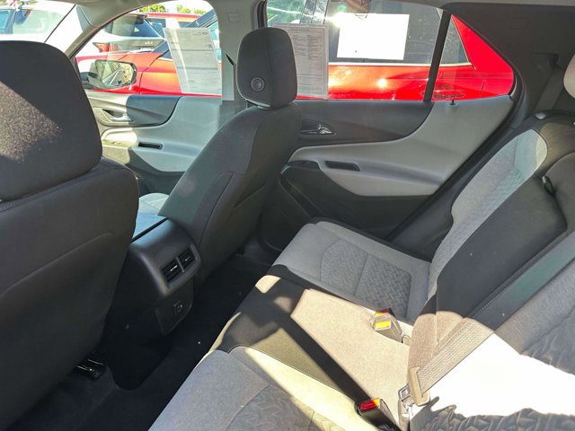 Used 2023 Chevrolet Equinox LT w/ Driver Convenience Package image 10