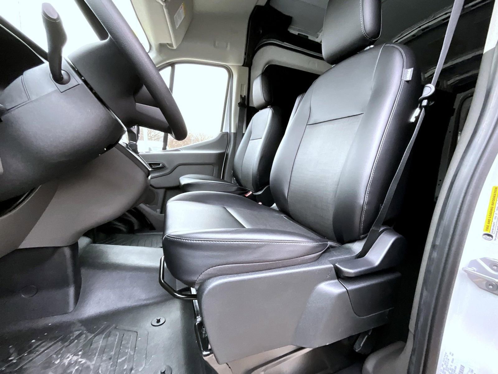 New 2026 Ford Transit 250 XL w/ Load Area Protection Package AWD/4WD image 10