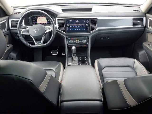 Used 2022 Volkswagen Atlas SEL Premium image 20