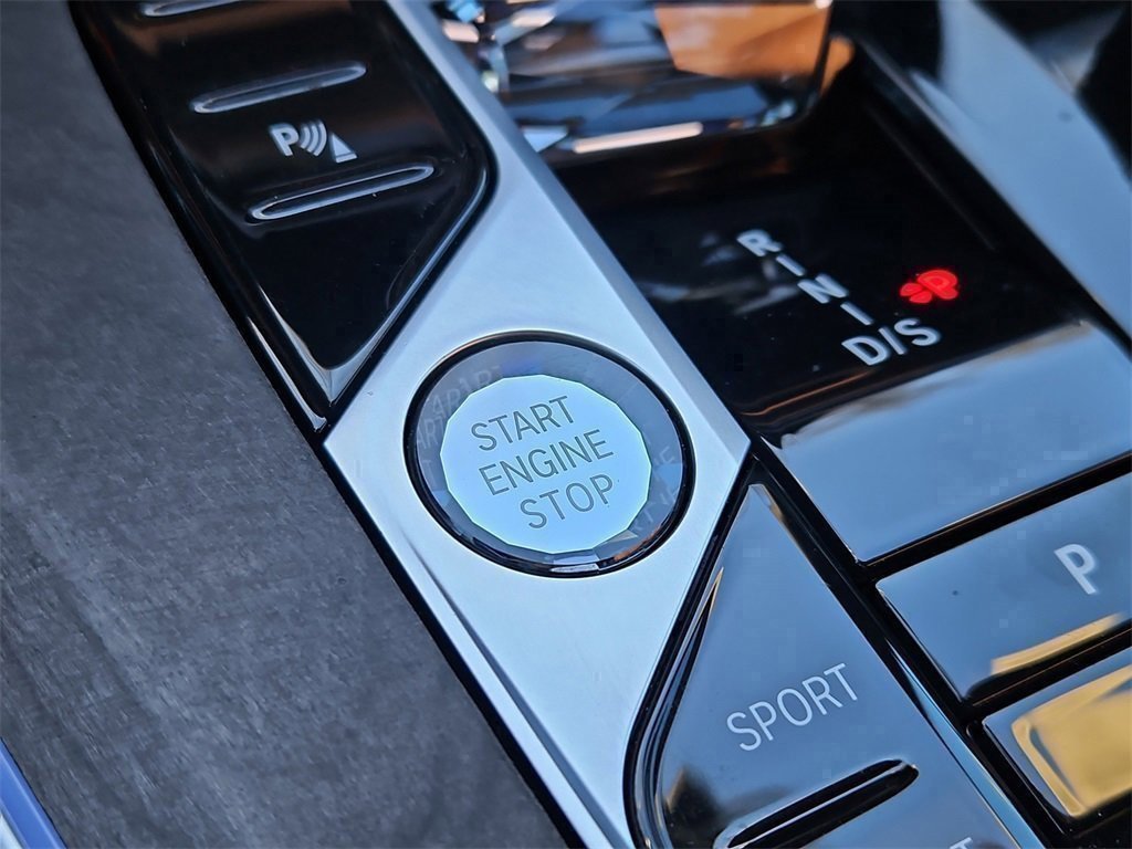 Used 2024 BMW X5 M60i w/ Executive Package image 29