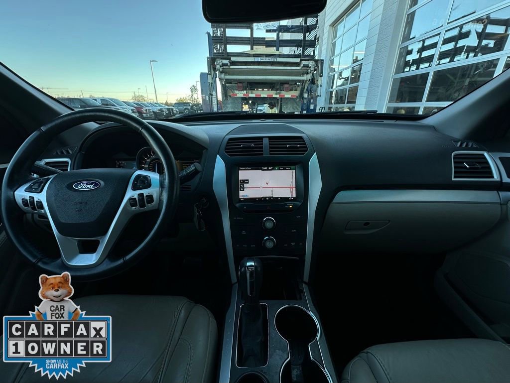 Used 2015 Ford Explorer XLT w/ Equipment Group 202A image 25