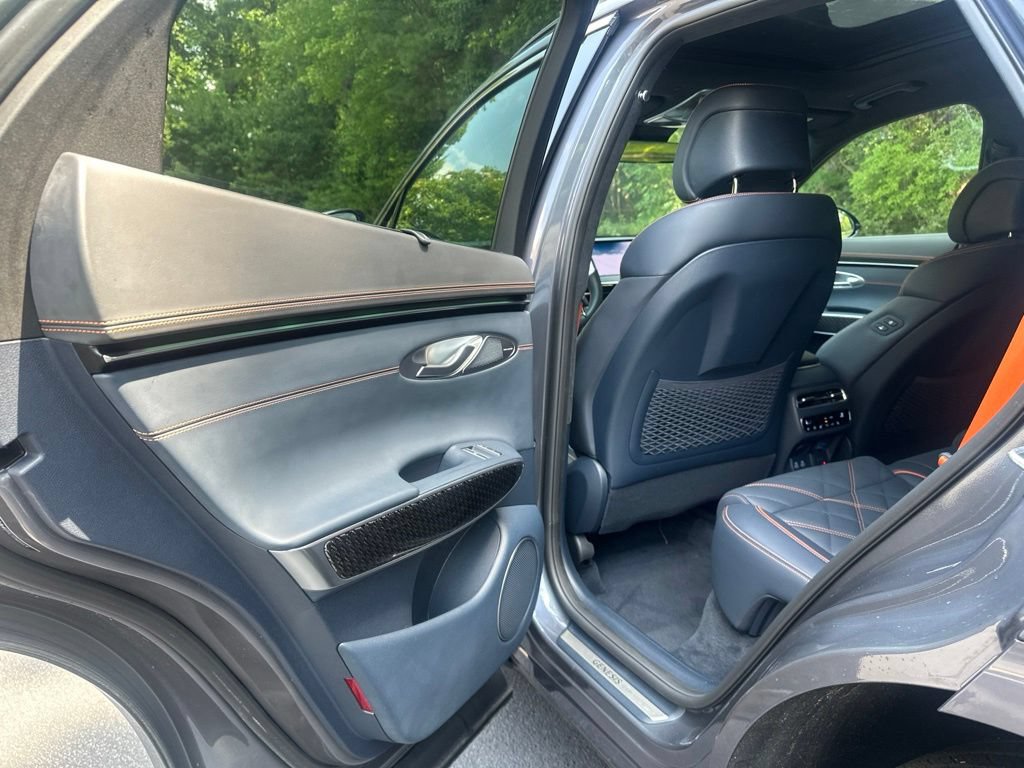 Certified 2026 Genesis GV70 3.5T Sport Prestige AWD/4WD image 5