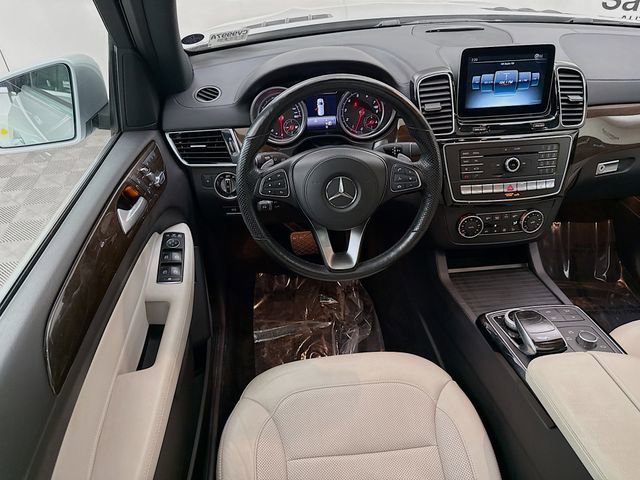 Used 2017 Mercedes-Benz GLS 450 4MATIC image 23