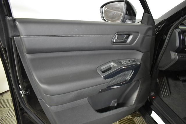New 2026 Nissan Pathfinder SV AWD/4WD image 7