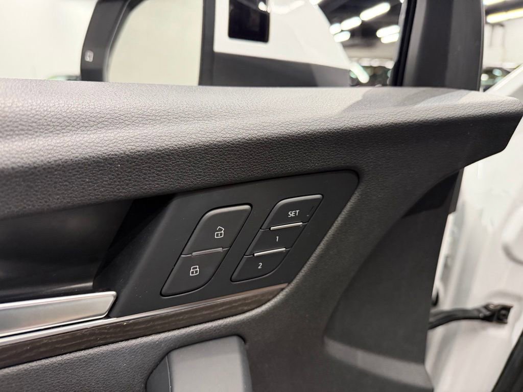 Used 2019 Audi Q5 Prestige w/ Prestige Package AWD/4WD image 46