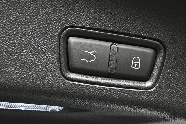 New 2025 Maserati Grecale Folgore AWD/4WD image 33
