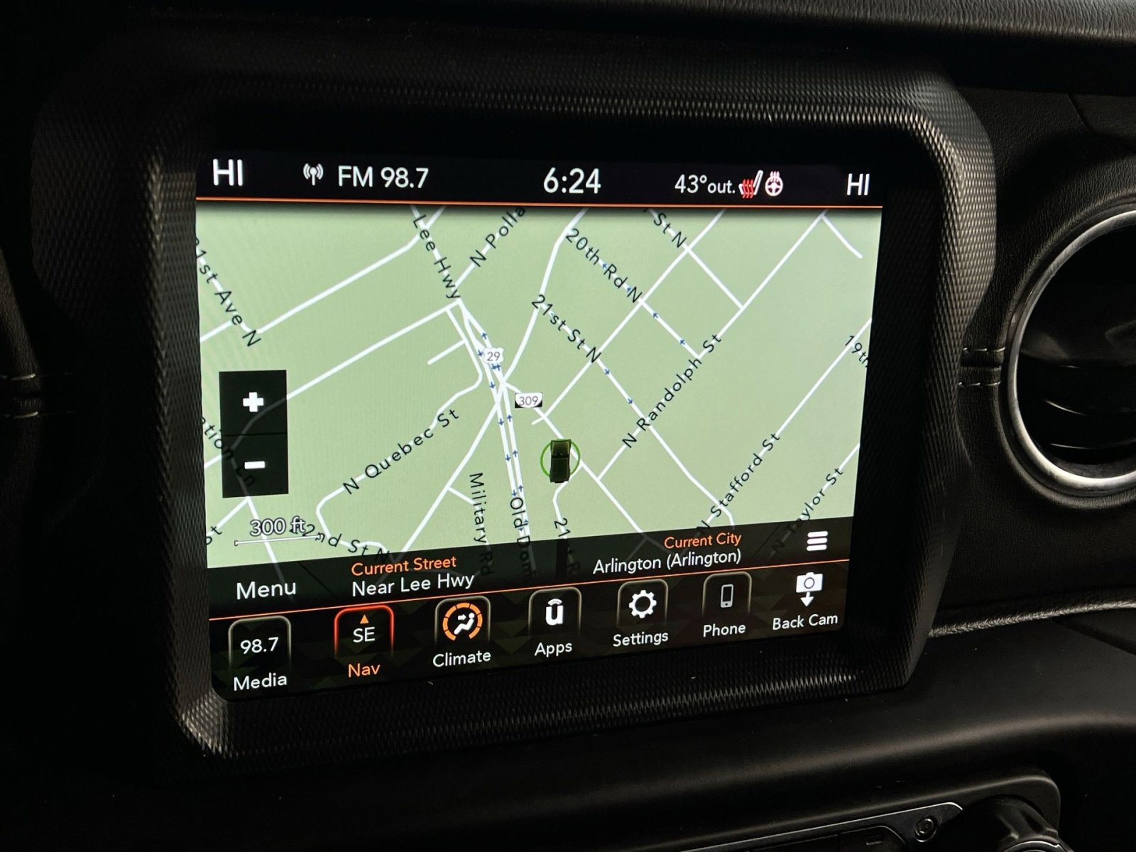 Used 2020 Jeep Wrangler Unlimited Sahara image 23