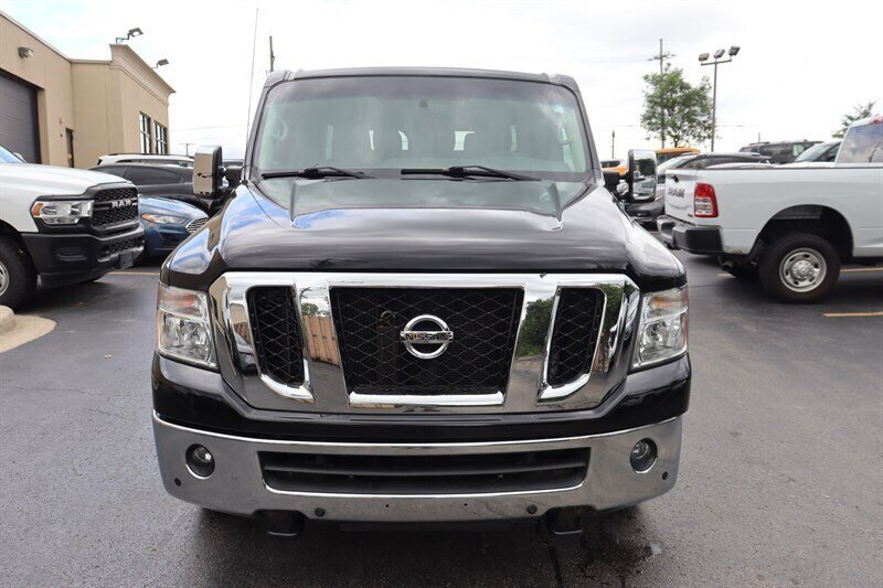 Used 2020 Nissan NV 3500 SL RWD image 3
