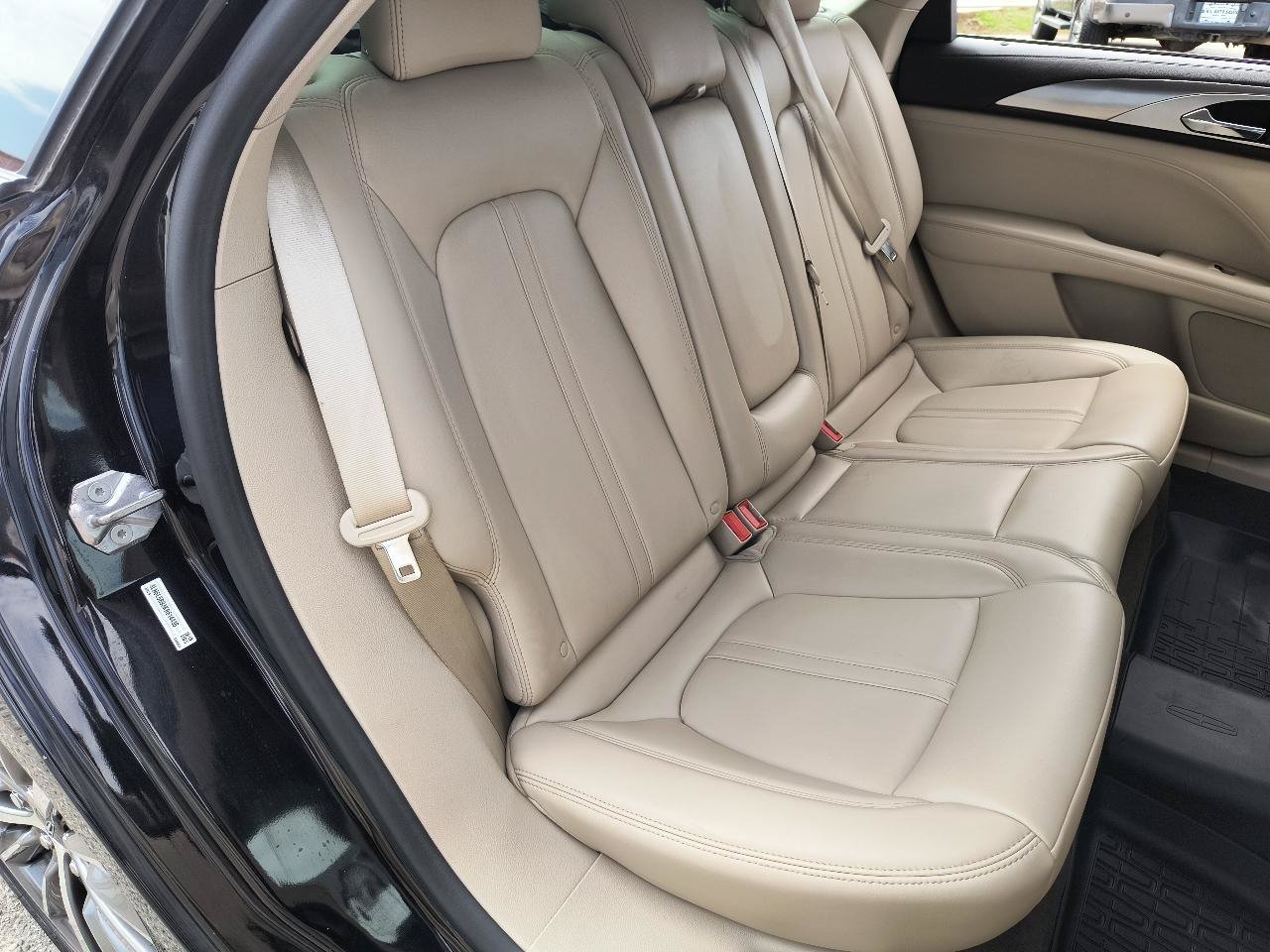 Used 2019 Lincoln MKZ Premiere AWD/4WD image 23
