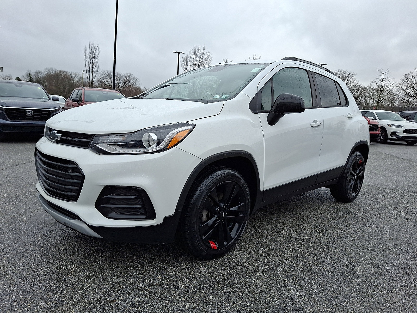 Used 2021 Chevrolet Trax LT w/ Redline Edition image 3