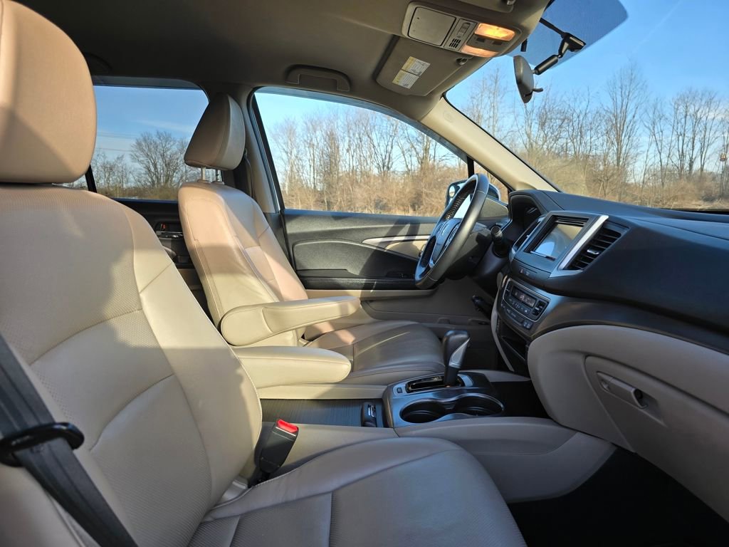 Used 2017 Honda Ridgeline RTL image 25